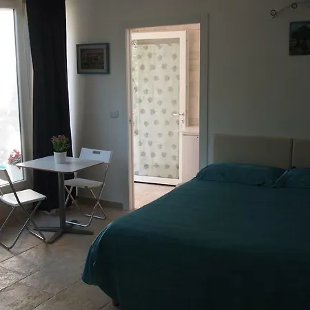 Apartment House *
